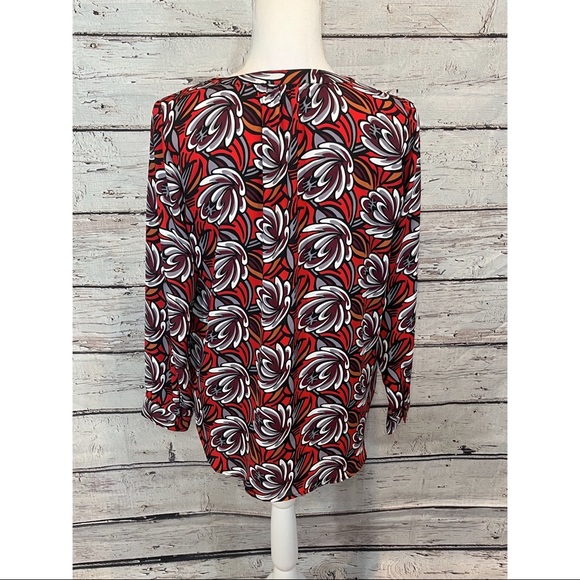 LOFT Red Floral V Neck Blouse-Petite Small - Picture 2 of 2